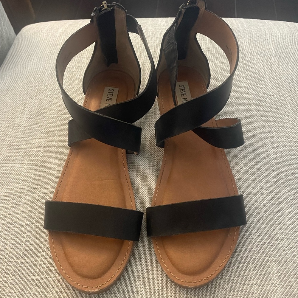 Steve Madden Black Sandals